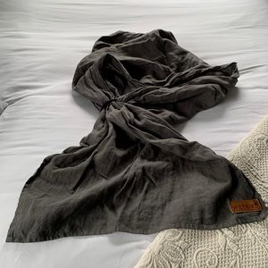 Used Wildbird ring sling.  Pet friendly, non-smoking home. Color Dark grey.